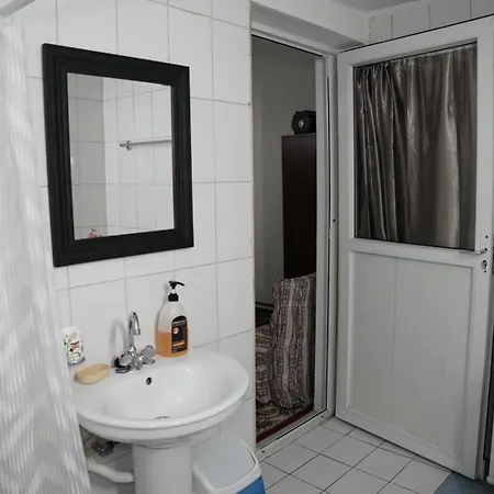 Trikala Apartments דירה *